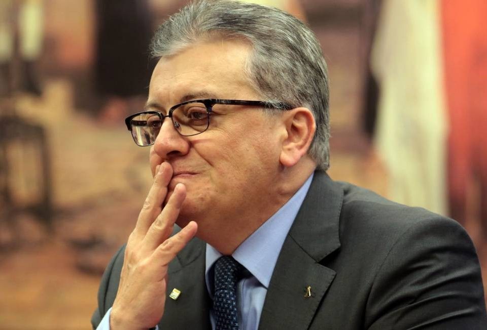 O ex-presidente do BB e da Petrobras, Aldemir Bendine, acusado de achacar a Odebrecht, em delação
